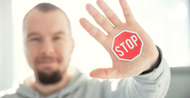 Больше не партнеры. Украина полностью прекратила торговлю с Россией и Беларусью