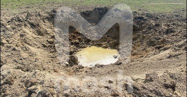 Били по військовій базі: росЗМІ показали наслідки ракетного удару по Криму (фото, відео)