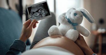 Джамала, ведуча "Танців з зірками" і зірка "МайстерШеф": хто зі знаменитостей незабаром стане мамою