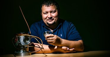 Находится в списке целей Кремля: российский бизнесмен снабжает армию Украины БПЛА (фото)