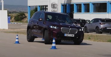 Кроссовер BMW X5 2023 разочаровал экспертов своей управляемостью (видео)
