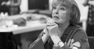 Легендарна Ада Роговцева "злягла": що сталося з акторкою (фото)