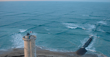 "Квадратні хвилі": туристів шокувало рідкісне природне явище (фото)