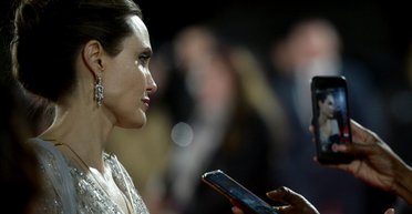 Розкрито нові деталі ймовірного роману Анджеліни Джолі