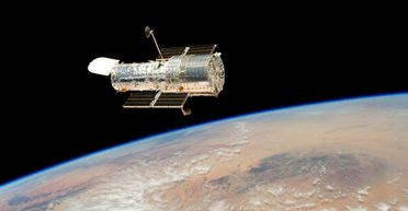 В далекой-далекой галактике. Лучшие снимки телескопа Hubble в 2019 году