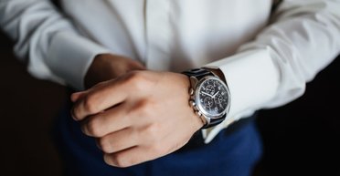Від Apple Watch до Breguet: рейтинг найдорожчих годинників українських депутатів, — ЗМІ (відео)