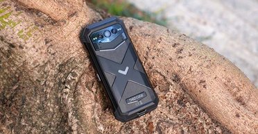 Можно не заряжать неделями: как работает новый сверхзащищенный смартфон Doogee V Max Plus