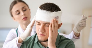 Пацієнт, який пережив серйозну травму голови, розповів, чому він "більше не людина"