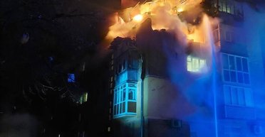 Россияне атакуют Украину "Шахедами": в одном из городов есть попадание в жилой дом (фото)