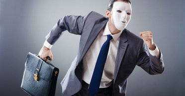 Меркель и Орбан — агенты Путина? Как Кремль расширяет шпионскую сеть в Европе