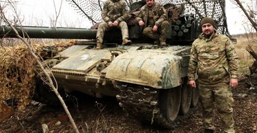 Россияне украли разработку ВСУ по защите танков "капюшон" и запатентовали ее