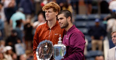 Теннисная любовная драма: первая и вторая ракетки мира встречаются с одной и той же девушкой