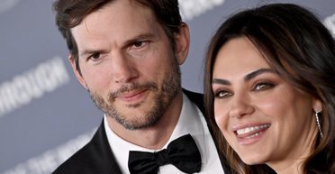 Рідкісна поява: Мілу Куніс та Ештона Кутчера помітили з дітьми (фото)