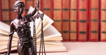 Феміда у бібліотеці. Чи допоможуть злочинцям виправитися Тарас Шевченко, Джек Лондон та Марк Твен