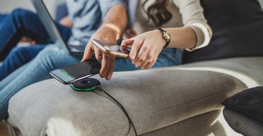 Samsung може випустити смартфон без портів: з якою проблемою зіткнуться покупці