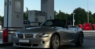 Их изготовили только 370: в Украине появился очень редкий спорткар BMW 2000-х (фото)