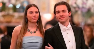 Наследница убийцы Распутина стала звездой бала дебютанток в Париже