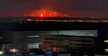 Дрони вдев'яте бомбили Волгоградський НПЗ "Лукойл": що від нього залишилось (відео)