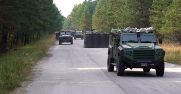 В Україну зайде канадський виробник броньовиків Roshel: деталі