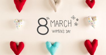 Она оценит! Топ-10 идеальных подарков к 8 Марта