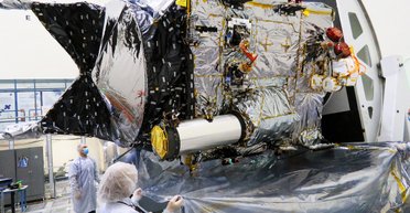 Дістане навіть до Марса: NASA протестує новий лазерний зв'язок зі швидкістю 400 Мбіт/с