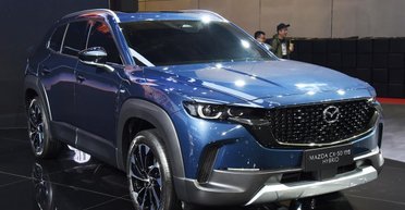 Мотор от Toyota RAV4 и расход 5,5 л на 100 км: Mazda показала недорогой кроссовер (фото)