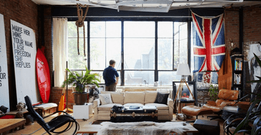 "Втік би": чоловік розповів про перетворення холостяцької квартири після переїзду дружини