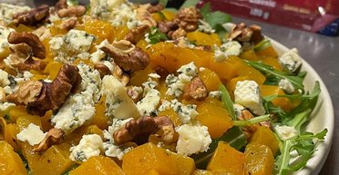 Розвантажувальне меню: рецепт легкого салату з гарбузом