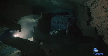 В самой длинной подводной пещере в мире найдена "дверь в кроличью нору": она больше, чем считалось