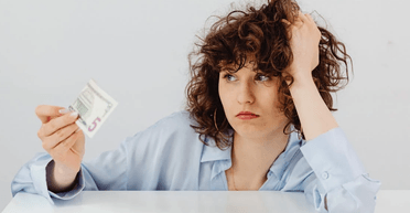 "У заповіті моє ім'я": дівчина отримала величезний спадок, але не ділиться з батьками