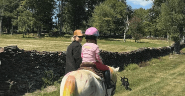 Джіджі Хадід та Зейн Малік привітали свою доньку з днем народження (фото)
