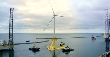 Компания из США построила огромную ветряную турбину за 40 часов: в 10 раз быстрее аналогов