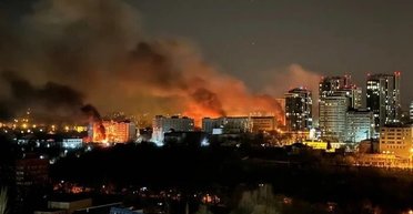 Росіяни б'ють по Дніпру "Шахедами": у місті проблеми з водопостачанням та світлом (відео)