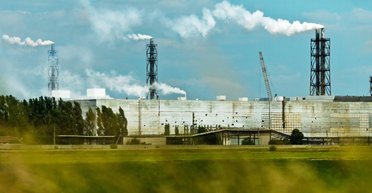 Кислотная осень. Почему жителей Перекопа не радует возобновление работы "Крымского титана"