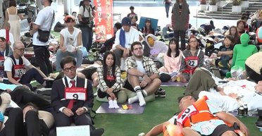 Переможця обрали за пульсом: в Японії пройшов чемпіонат із розслаблення (відео)