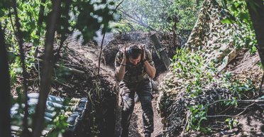 "Привлекают пехоту, артиллерию и дроны": боец ВСУ об успехах оккупантов на Бахмутском направлении