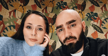 "Мали таку можливість": відома співачка прокоментувала виїзд свого чоловіка з України