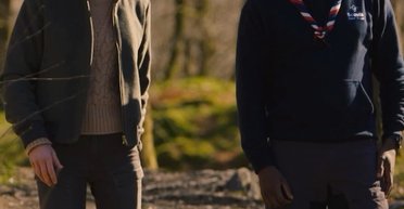 У кепці пекаря і джинсах: Кейт Міддлтон показала кадри з Озерного краю (відео)