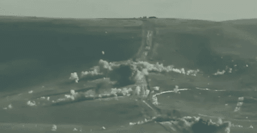 "Рідко хтось залишається цілим": Жорін розповів про застосування касетних боєприпасів (відео)