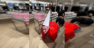 Депортированный из Польши блогер устроил в Киеве акцию в поддержку квадроберов: детали (видео)