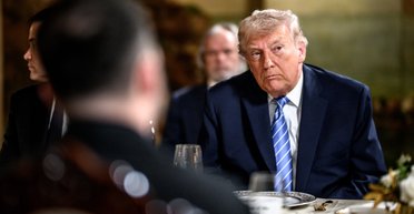 Наблюдал как за шоу: Трамп рассказал подробности захвата Мадуро в Венесуэле