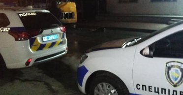 Застілля перетворилося на різанину: у Києві теща з ножем напала на зятя (фото)