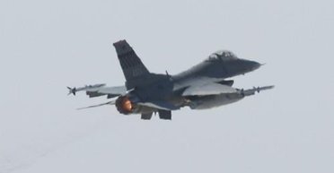 В Южной Корее разбился американский истребитель F-16: пилот выжил, — СМИ