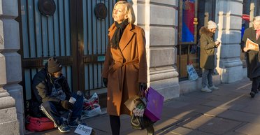 Миллионеры и трущобы. Чем закончится налоговая амнистия от Зеленского?