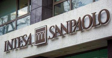 Итальянский банк Intesa Sanpaolo закрыл офисы в Москве, — Reuters