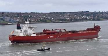 Дружественный огонь: йеменские хуситы атаковали в Красном море танкер с российской нефтью