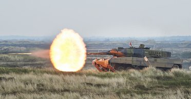 Снайперский выстрел "леопарда": украинские танкисты подбили Т-72 на расстоянии свыше 5 км