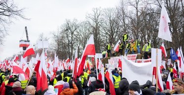 По всей территории Польши: в среду начнутся блокады и сотни акций фермеров, — СМИ