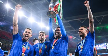 Заслуженный чемпион, провал фаворитов и новые звезды: 5 выводов из Евро-2020