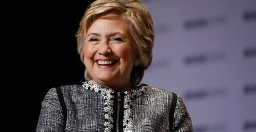 "Очень жаль, вы сами виноваты": Клинтон высмеяла Путина из-за расширения НАТО на Восток